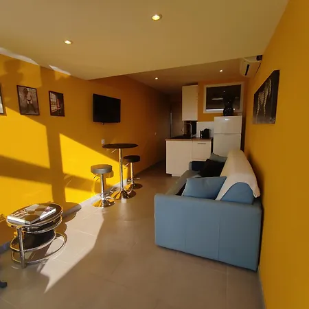 Apartment 76, Port Nature Colline 2 Village Naturiste Agde